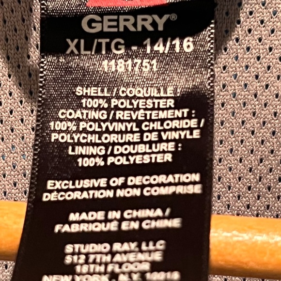 Girls  XL rain jacket - Picture 2 of 2